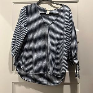 H&M blue striped blouse